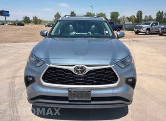 2022 Toyota Highlander XLE - miniatura 2