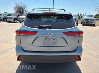 2022 Toyota Highlander XLE - miniatura 6