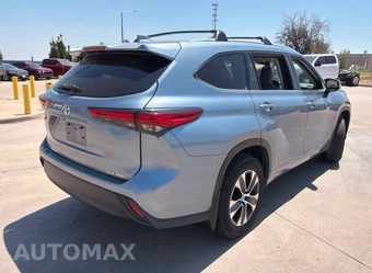 2022 Toyota Highlander XLE - miniatura 7
