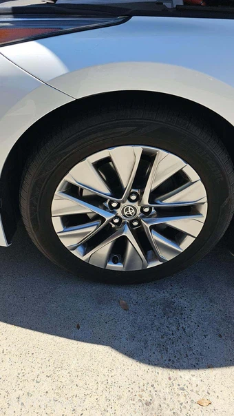 2022 Toyota Mirai XLE - miniatura 25