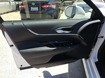 2022 Toyota Mirai XLE - miniatura 9