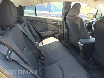 2022 Toyota Prius L Eco – miniatura 14