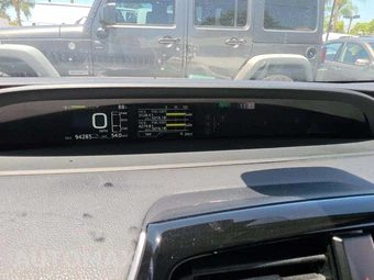 2022 Toyota Prius L Eco – miniatura 9
