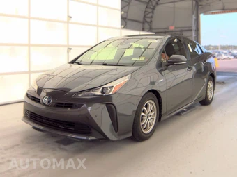 2022 Toyota Prius LE