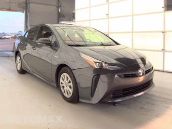 2022 Toyota Prius LE - miniatura 3