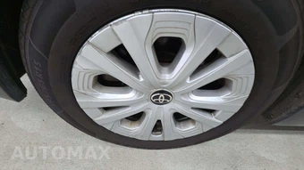 2022 Toyota Prius LE - miniatura 33