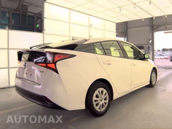 2022 Toyota Prius LE – miniatura 4