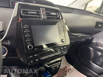 2022 Toyota Prius LE - miniatura 14