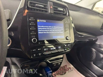 2022 Toyota Prius LE - miniatura 16