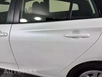 2022 Toyota Prius LE - miniatura 23