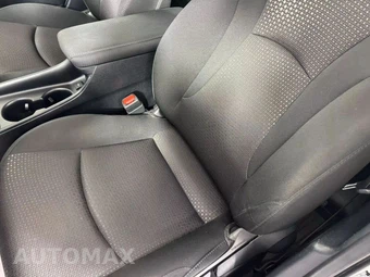 2022 Toyota Prius LE - miniatura 33