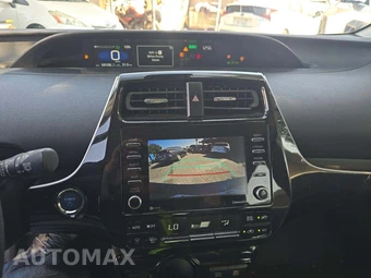 2022 Toyota Prius LE – miniatura 10