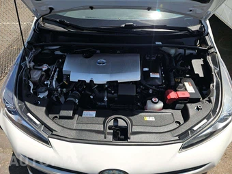 2022 Toyota Prius LE – miniatura 29