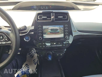 2022 Toyota Prius LE – miniatura 9