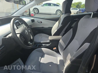 2022 Toyota Prius LE - miniatura 7