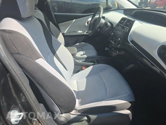 2022 Toyota Prius LE - miniatura 8