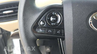 2022 Toyota Prius LE – miniatura 21