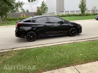 2022 Toyota Prius Nightshade Edition - miniatura 4