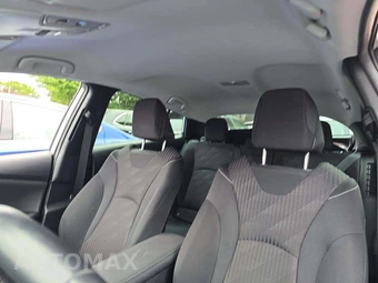 2022 Toyota Prius Prime LE - miniatura 11