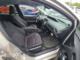 2022 Toyota Prius Prime LE - miniatura 18