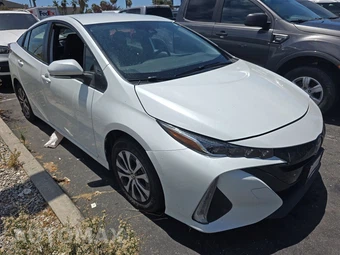 2022 Toyota Prius Prime XLE – miniatura 3
