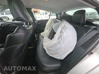 2022 Toyota Prius Prime XLE - miniatura 13