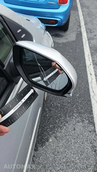 2022 Toyota Prius Prime XLE - miniatura 31