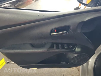 2022 Toyota Prius Prime XLE - miniatura 9