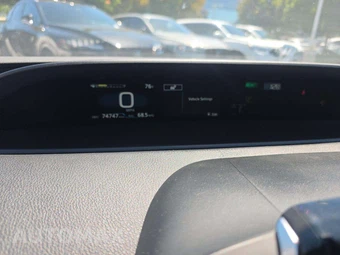 2022 Toyota Prius Prime XLE - miniatura 6