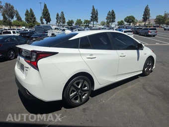 2022 Toyota Prius XLE - miniatura 4