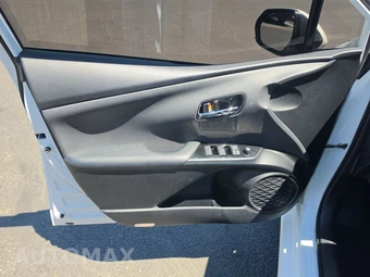 2022 Toyota Prius XLE - miniatura 9