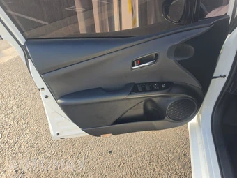 2022 Toyota Prius XLE - miniatura 9