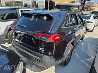 2022 Toyota RAV4 Hybrid LE - miniatura 4