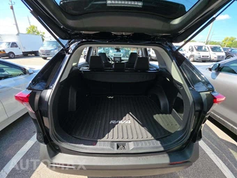 2022 Toyota RAV4 Hybrid LE - miniatura 14
