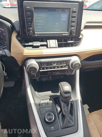 2022 Toyota RAV4 Hybrid LE - miniatura 11