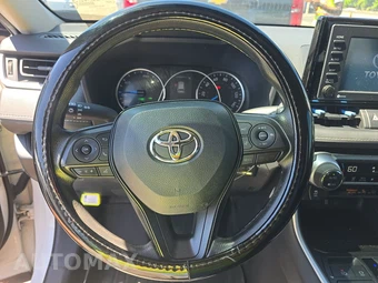 2022 Toyota RAV4 Hybrid LE - miniatura 10