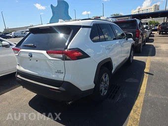 2022 Toyota RAV4 Hybrid LE - miniatura 4