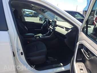 2022 Toyota RAV4 Hybrid LE - miniatura 8
