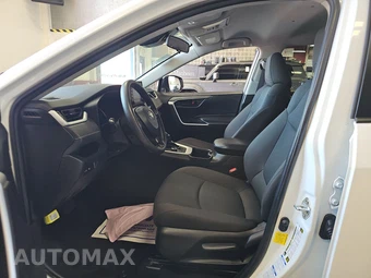2022 Toyota RAV4 Hybrid LE - miniatura 7