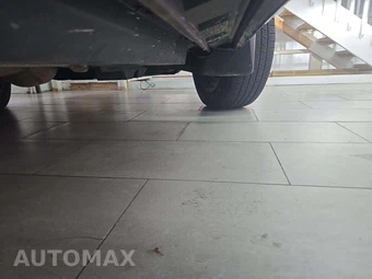2022 Toyota RAV4 Hybrid SE - miniatura 17