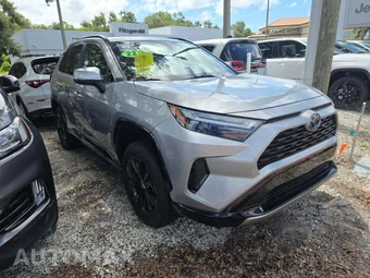 2022 Toyota RAV4 Hybrid SE - miniatura 4