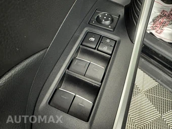 2022 Toyota RAV4 Hybrid SE - miniatura 37