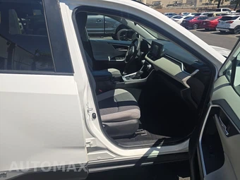 2022 Toyota RAV4 Hybrid XLE - miniatura 8