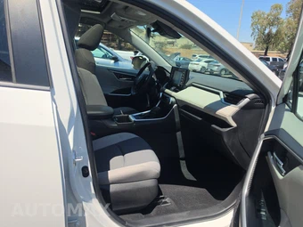 2022 Toyota RAV4 Hybrid XLE - miniatura 8