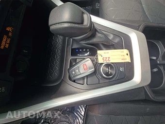 2022 Toyota RAV4 Hybrid XLE - miniatura 8