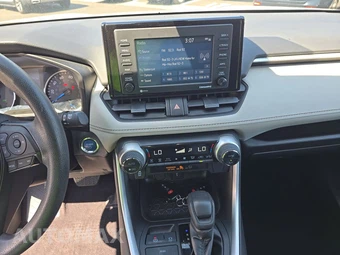 2022 Toyota RAV4 Hybrid XLE - miniatura 11