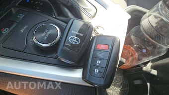 2022 Toyota RAV4 Hybrid XLE - miniatura 17