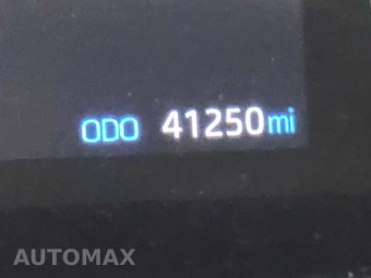 2022 Toyota RAV4 Hybrid XLE - miniatura 8