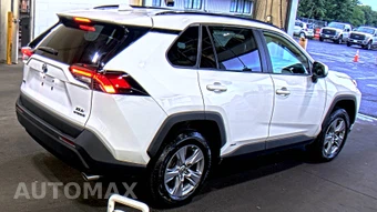 2022 Toyota RAV4 Hybrid XLE - miniatura 4