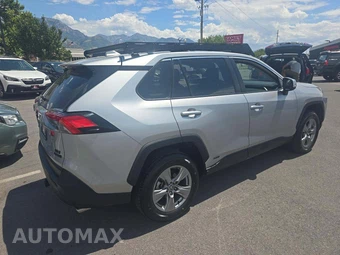 2022 Toyota RAV4 Hybrid XLE - miniatura 3